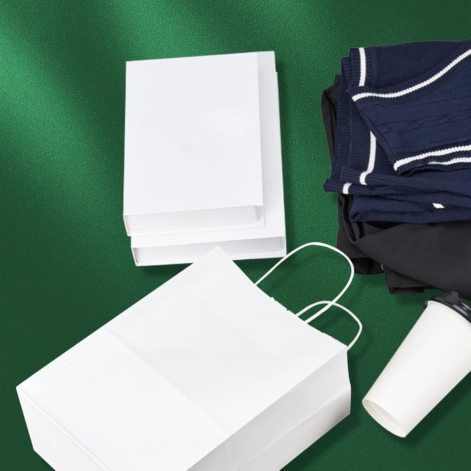 Bolsas de papel kraft con manillas | 16x21 | blanco | 100 unidades